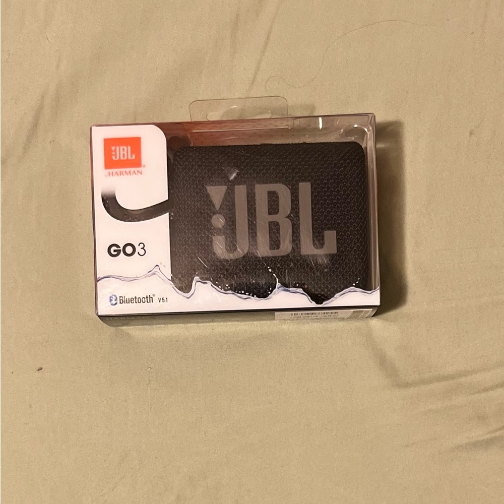 JBL GO3 Portable Speaker - Black
